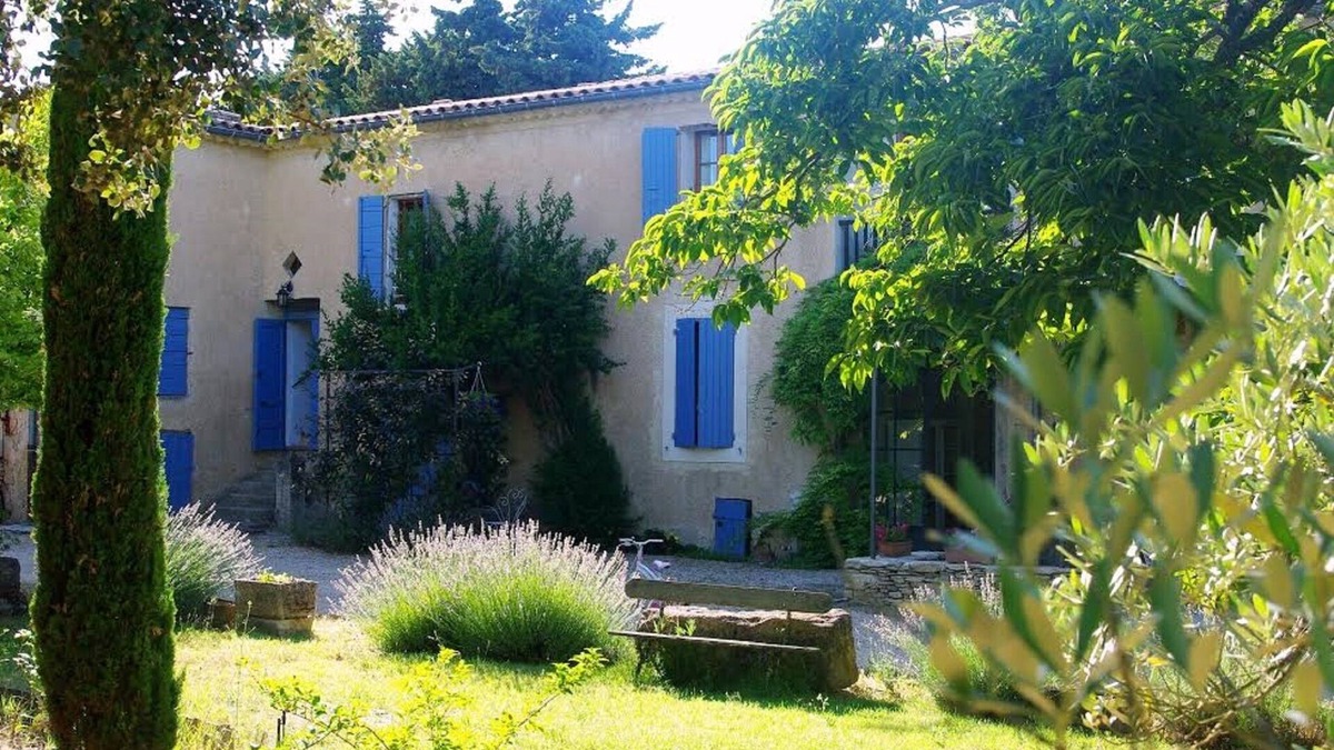 L'Isle-sur-la-Sorgue Cottage | Apartment in Farmhouse