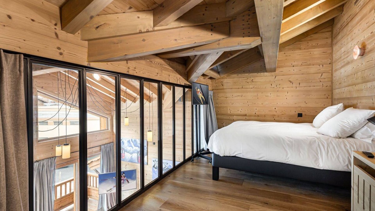 Courchevel Villa | Apartment Poppy - Four Bedroom Villa, Sleeps 8