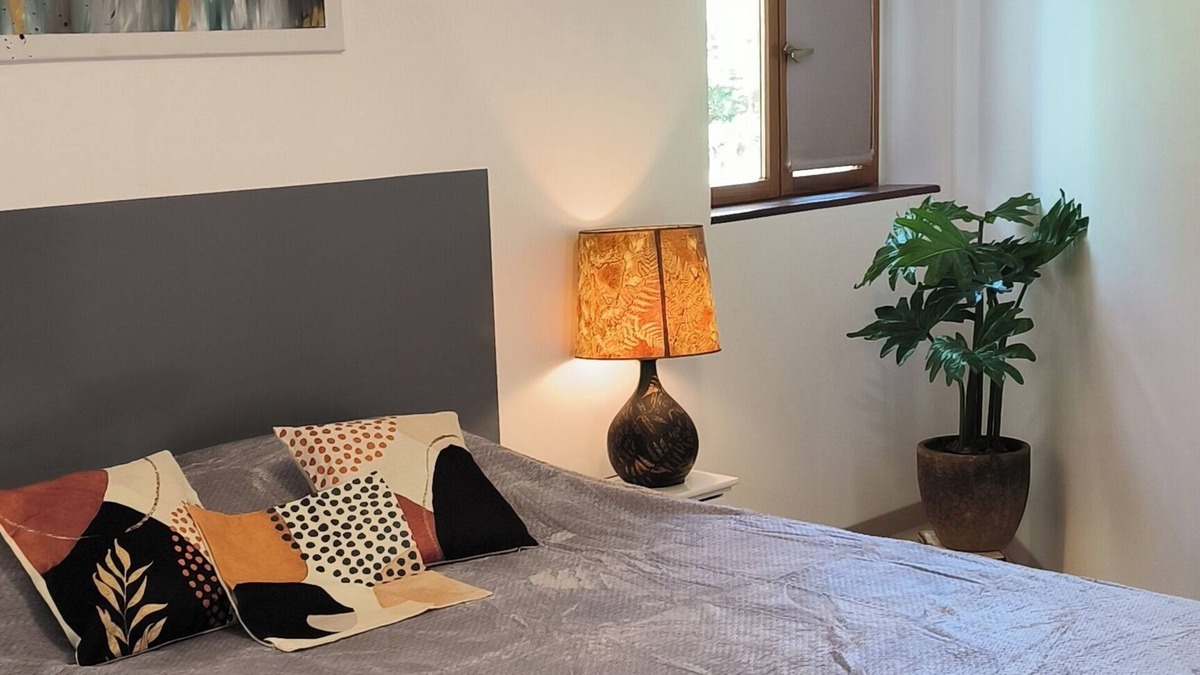 Vignoux-sur-Barangeon Apartment | Apartment in the heart of the forest in central France