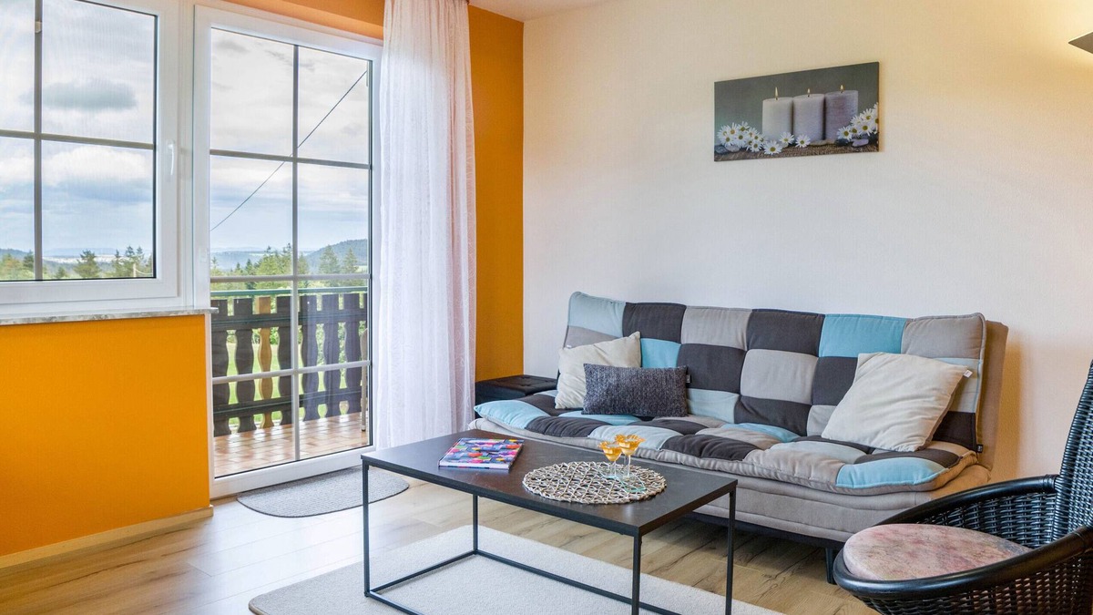 Lauterbach Apartment | Apartment 'Fuchs' with Mountain View, Shared Garden and Wi-Fi