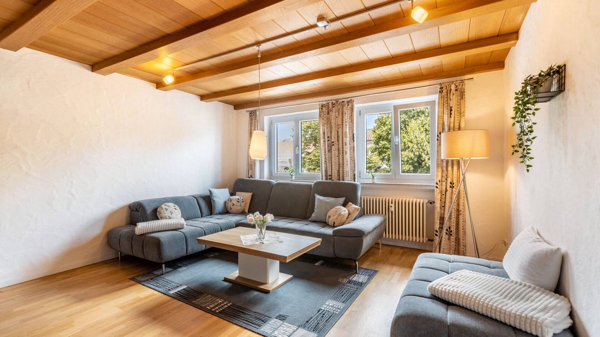 Moos Apartment | Apartment 'Fürst' with Shared Garden, Balcony and Wi-Fi