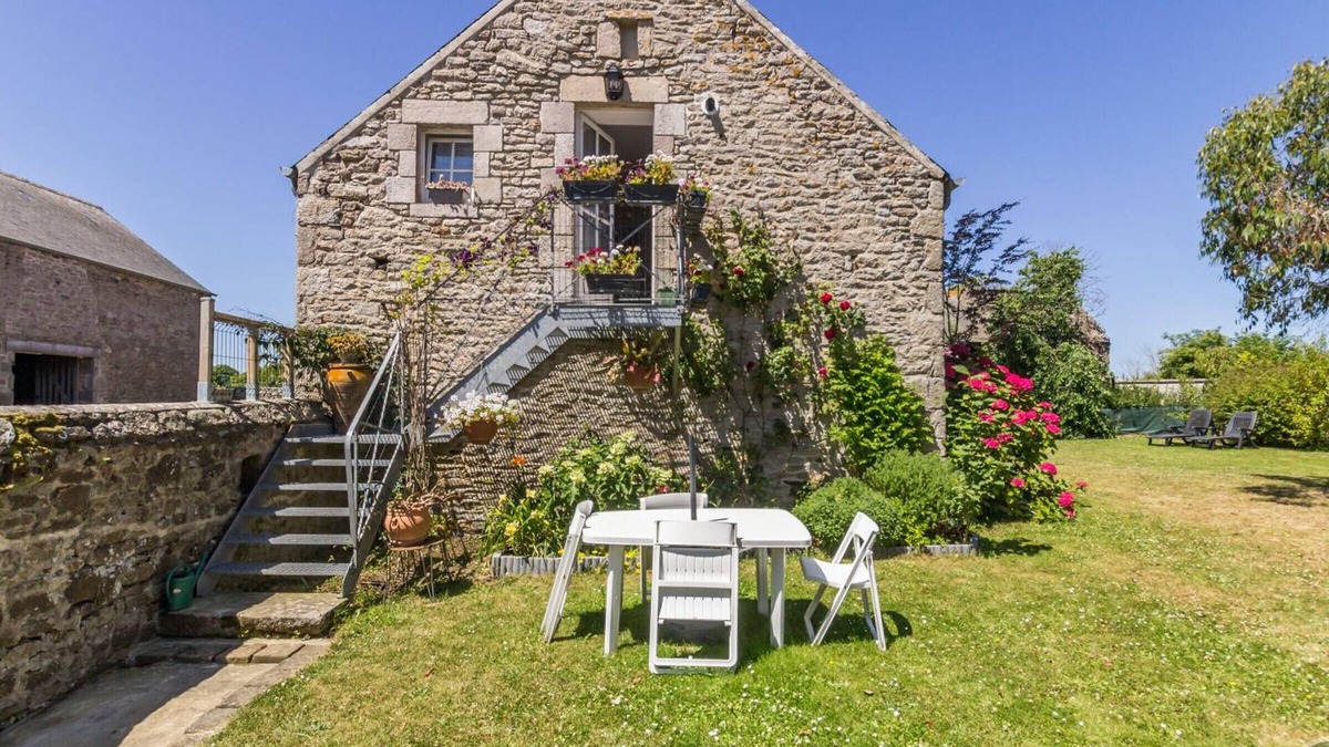 Gatteville-le-Phare Apartment | Apartment Gatteville-le-Phare, 1 bedroom, 3 persons