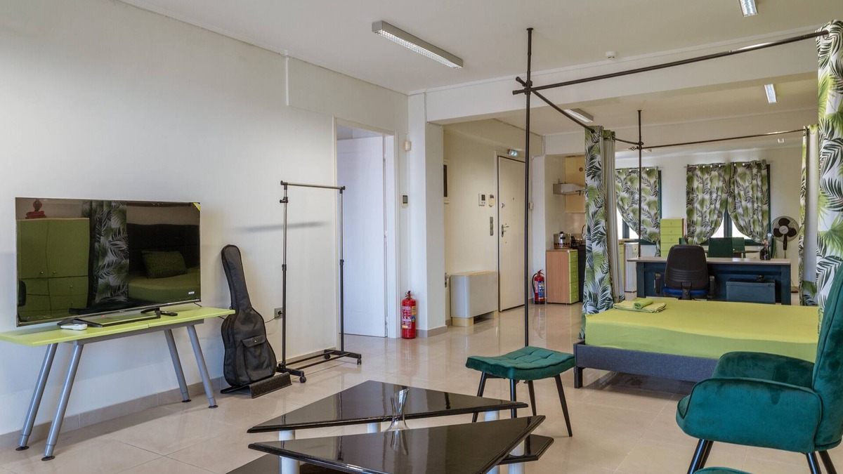 Galatsi Apartment | Apartment 'Galatsi Panorama 1' with Mountain View, Wi-Fi and Air Conditioning
