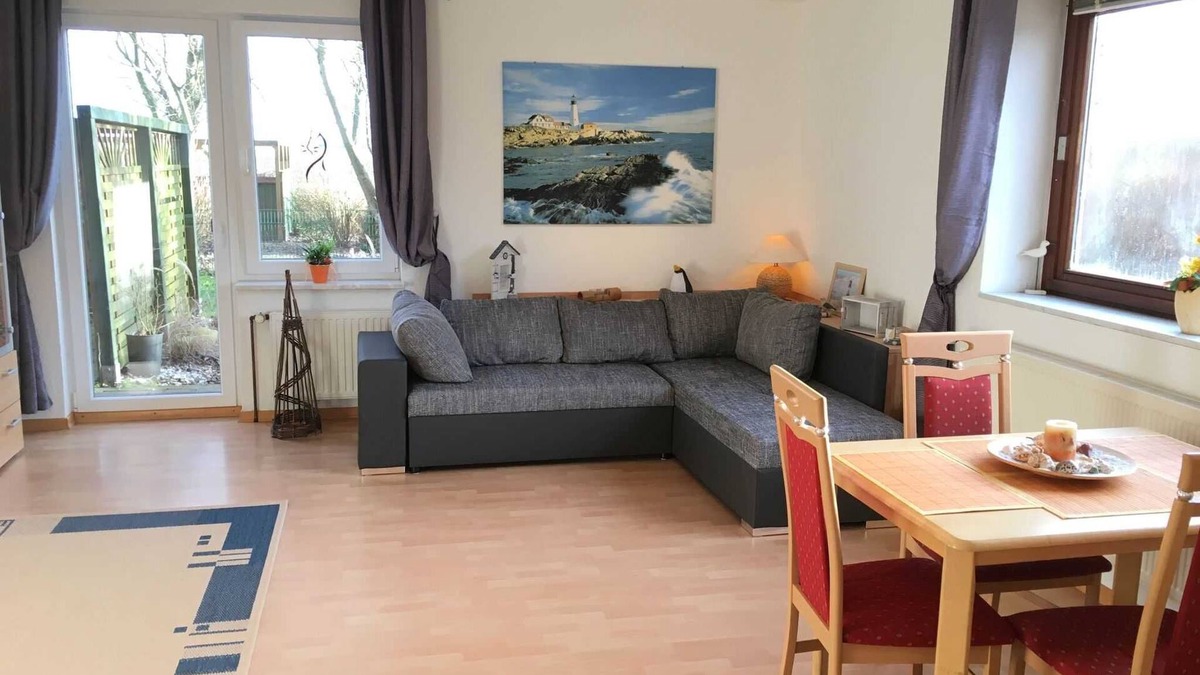 Friedrichskoog Apartment | Apartment Garden View - House Strandmuschel/Biedrowski