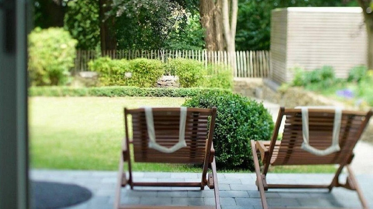 Liege Apartment | APARTMENT - GARDEN SIDE APARTMENT AT 26: 2/4P