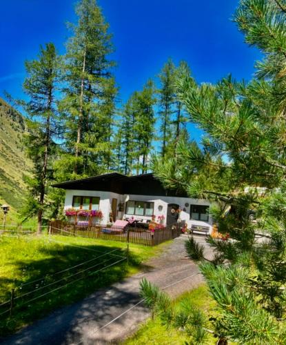 Soelden Apartment | Apartment Gletscherbergblick