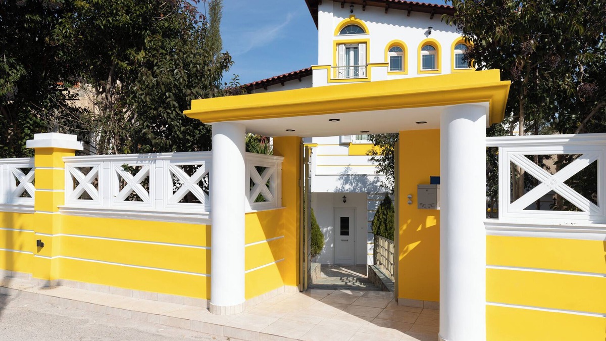 Salamis Villa | Apartment 'Golden Seaside House number 1' with Sea View, Garden & Wi-Fi