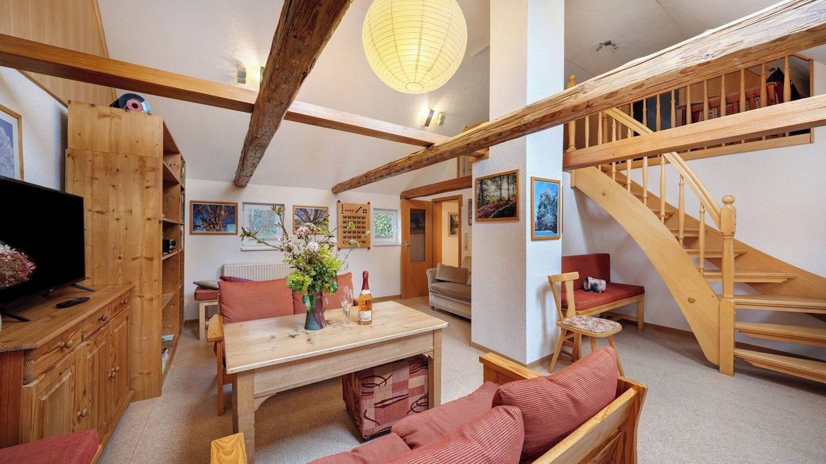 Nassau House | Apartment 'Grünes Haus' with Mountain View, Private Terrace and Wi-Fi