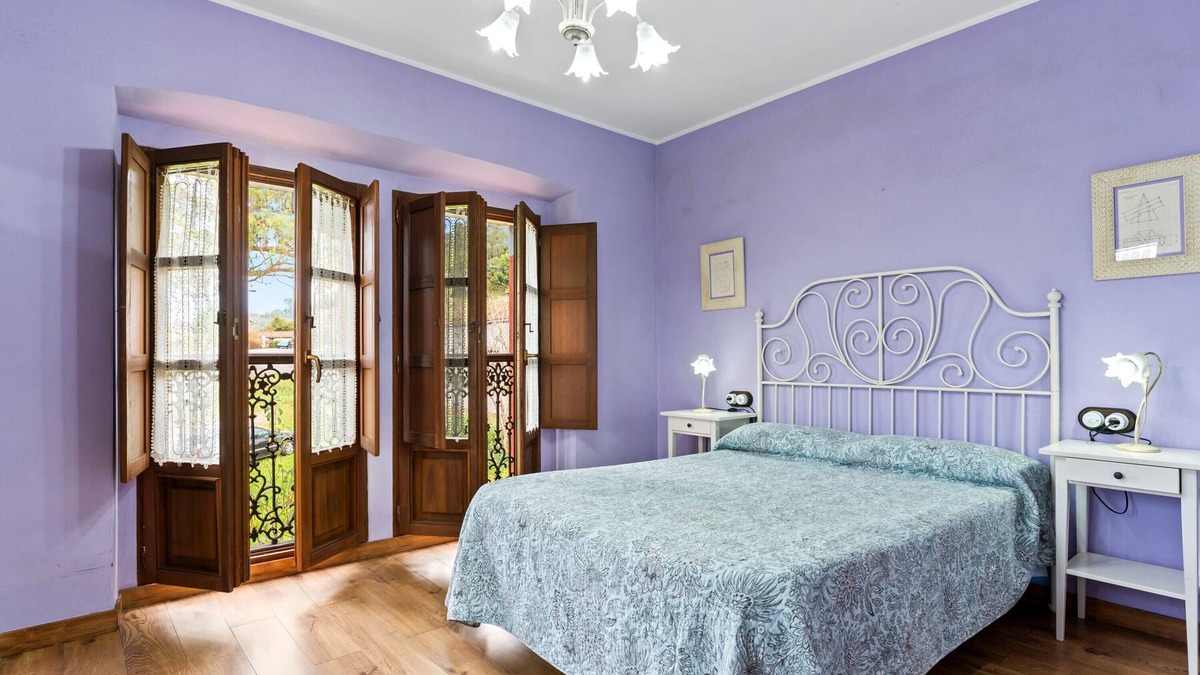 Tornon Apartment | Apartment 'Gramática' with Mountain View, Private Terrace and Wi-Fi