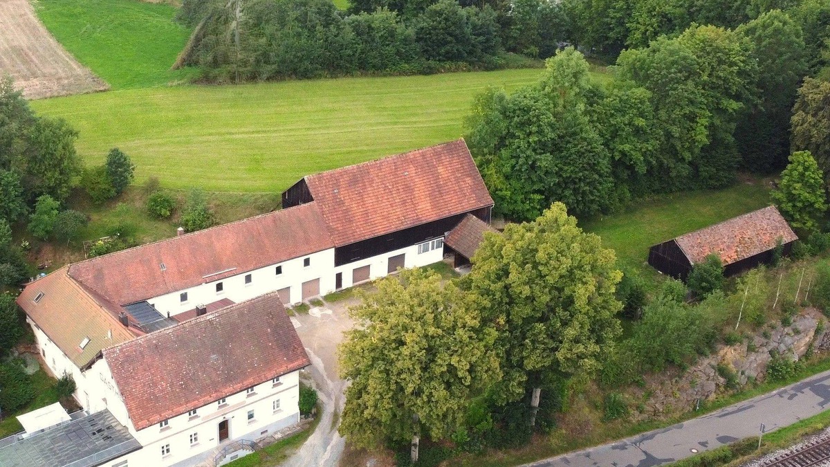 Krummennaab Apartment | Apartment Grand Central- directly at the Steinwaldradweg - Apartment up to 4 pers.