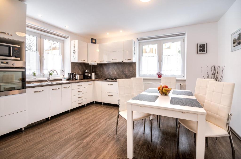Tatranska Lomnica Apartment | Apartment Gudi