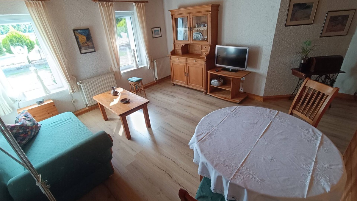 Steinfurt Apartment | Apartment 'Haarkotten' with Private Terrace, Shared Garden and Wi-Fi