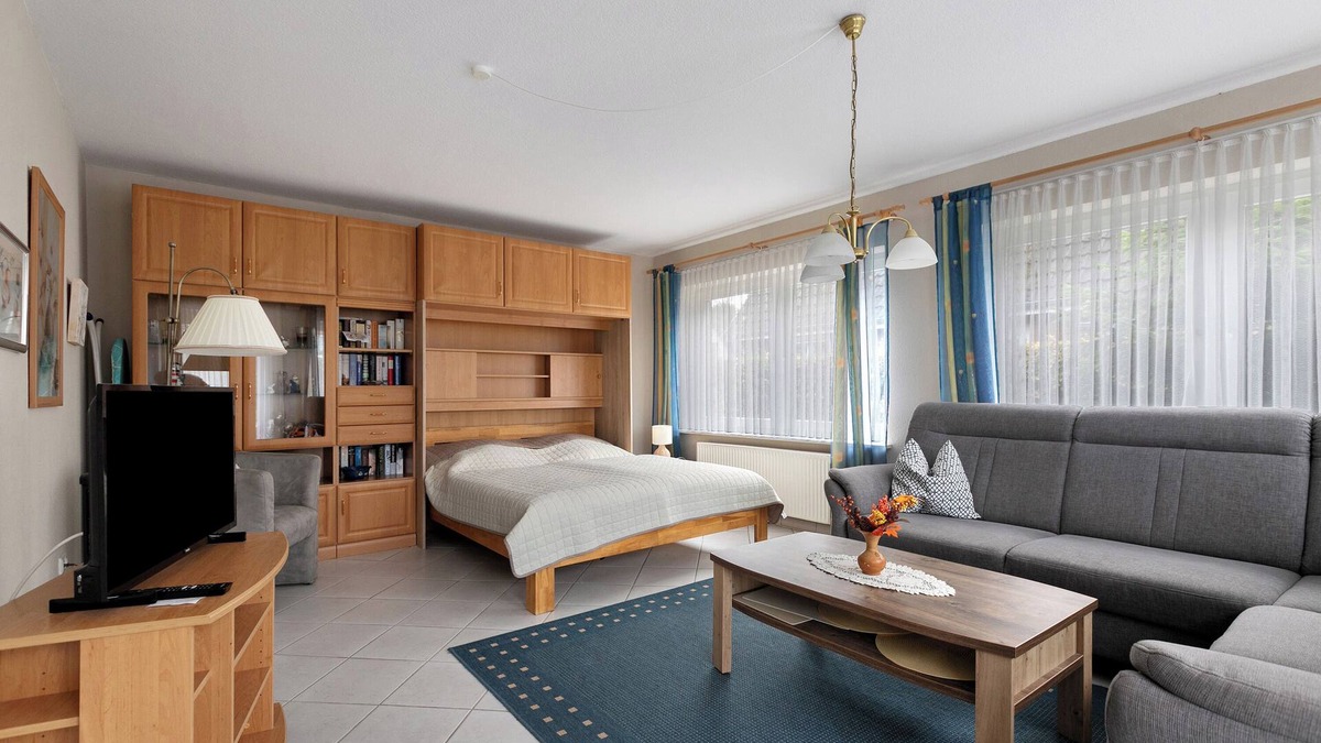 Wesselburen Apartment | Apartment 'Haus Gartenidylle' with Private Terrace, Private Garden and Wi-Fi
