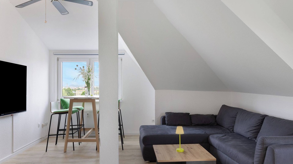 Bettenhausen Apartment | Apartment 'Herkules' with Balcony, Wi-Fi and Air Conditioning