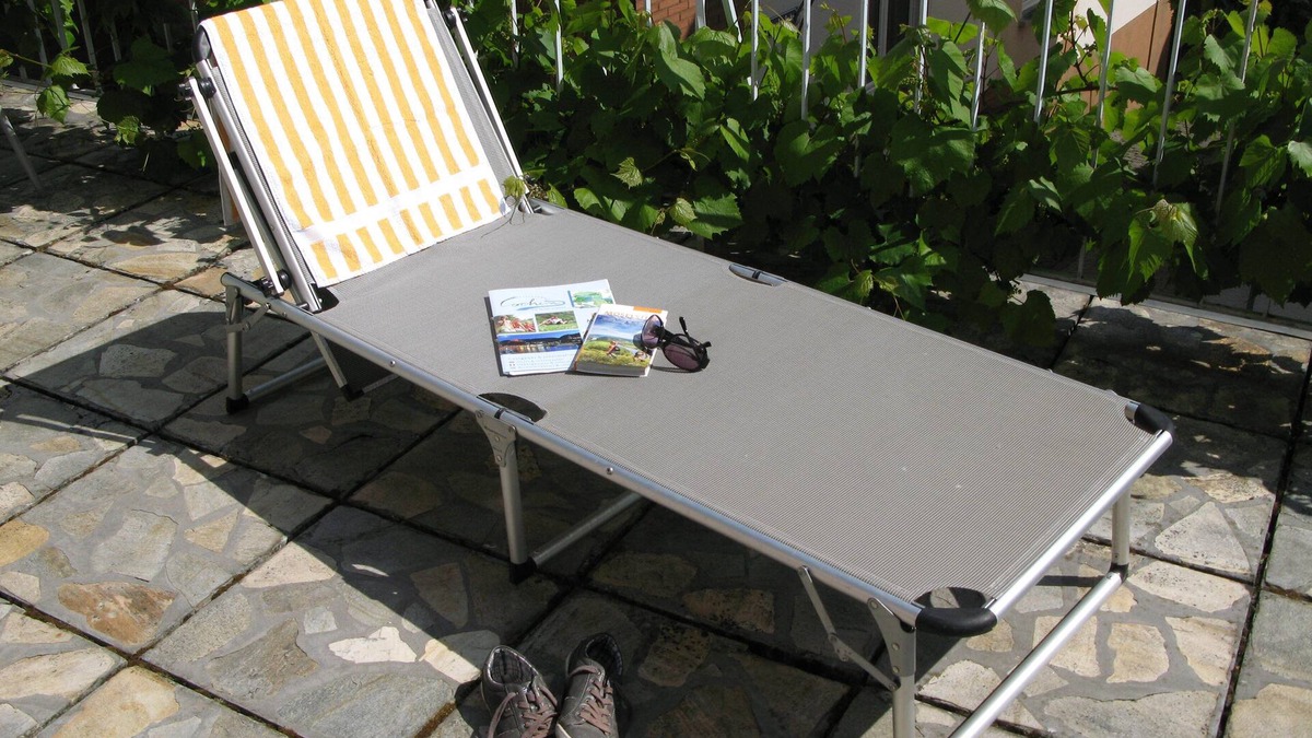 Valwig Apartment | Apartment Herrenberg, gr. Sun terrace in Valwig, 3km from Cochem