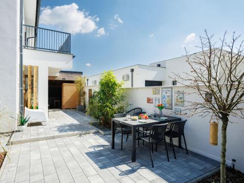 Sarvar Apartment | Apartment Holiday Island by Interhome