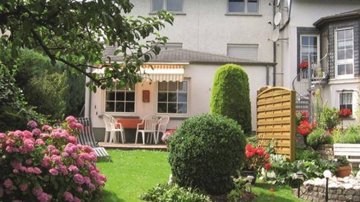 Bettenfeld Apartment | Apartment house Ludwine - 3 bed apartment -NR-