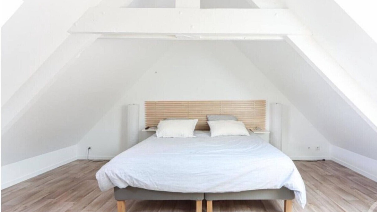 Barneville-Carteret Apartment | Apartment in the center of town with parking
