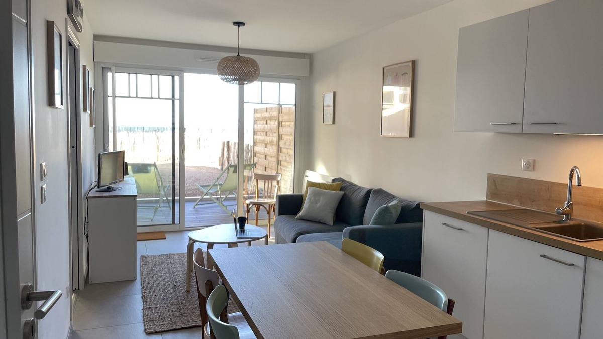 Hardelot-Plage Apartment | Apartment in the city center "Les Feet Dans l'Eau