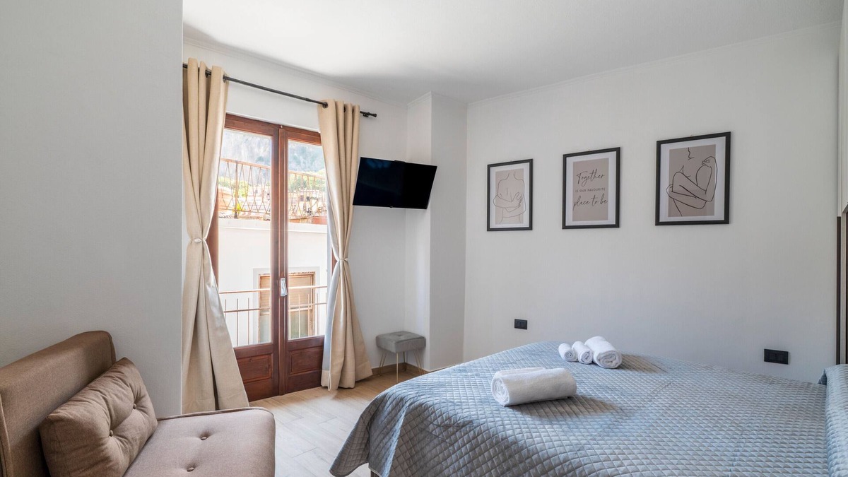 Ulassai Apartment | Apartment 'Il Filo Azzurro 2' with Sea View, Wi-Fi and Air Conditioning