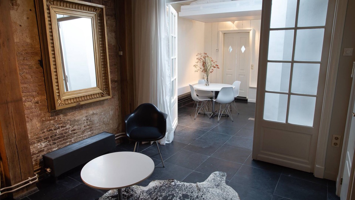 Monnickendam Apartment | Apartment in 17th century Monument near Amsterdam