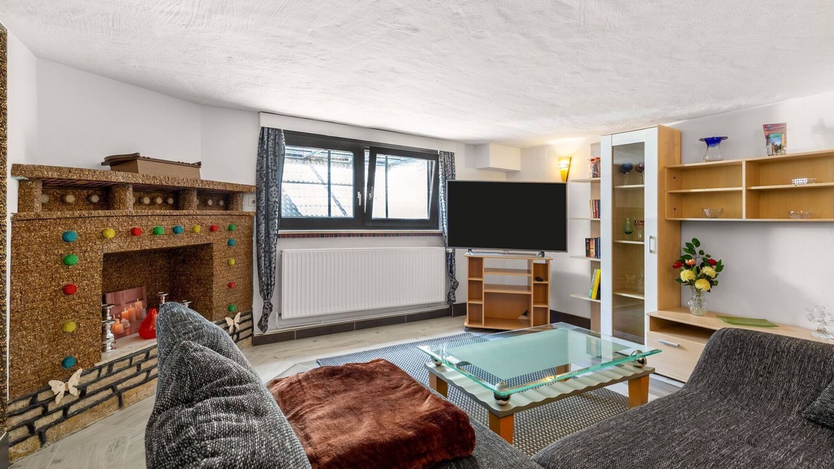 Grevesmuehlen Apartment | Apartment in a charming neighbourhood