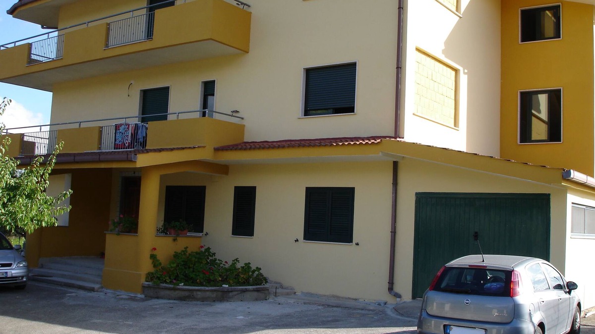 Torre Orsaia Apartment | apartment in a holiday home