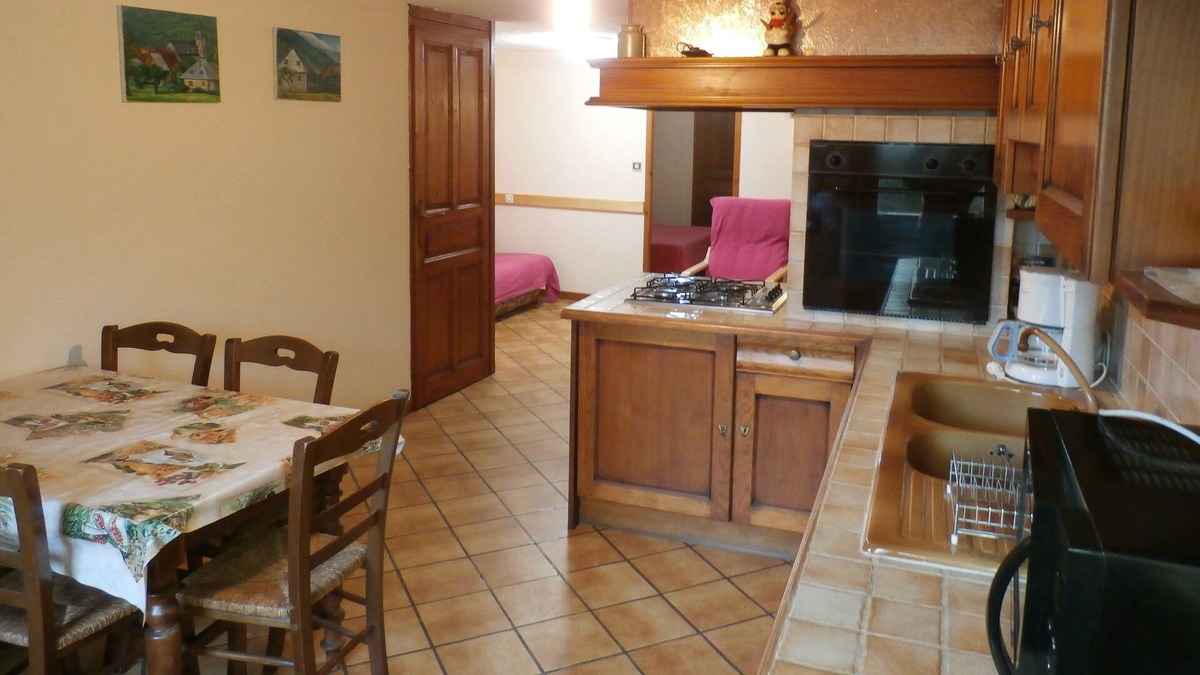 Jarsy Apartment | APARTMENT IN A HOUSE JARSY STARTING FROM MANY HIKES
