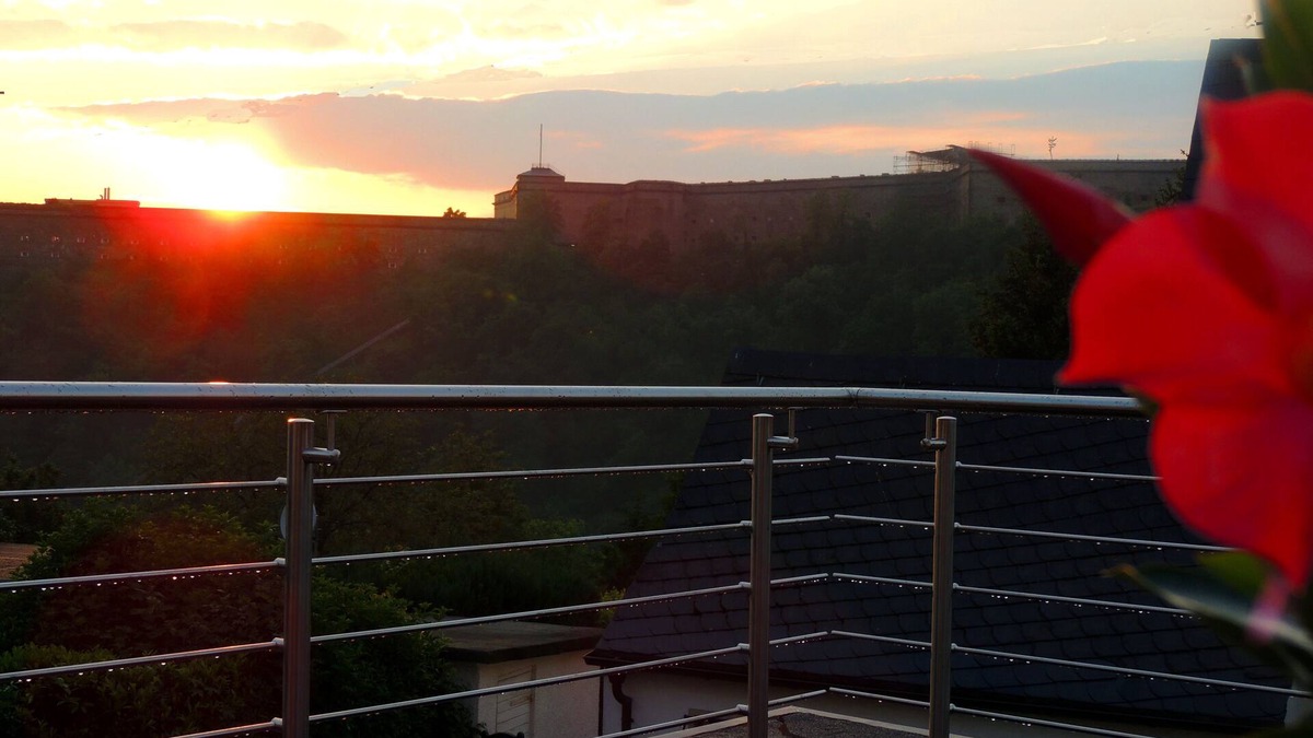 Ehrenbreitstein Apartment | Apartment in a prime location with separate entrance and large terrace.