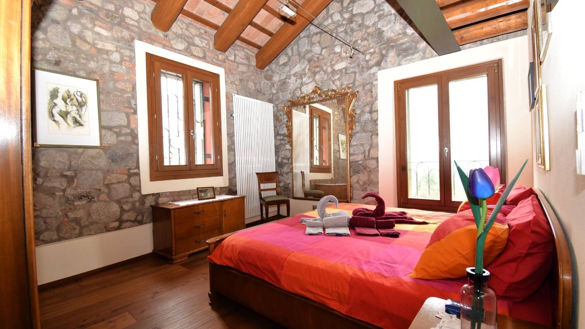 Teolo Apartment | Apartment in an 18th century village in the regional park of the Euganean Hills