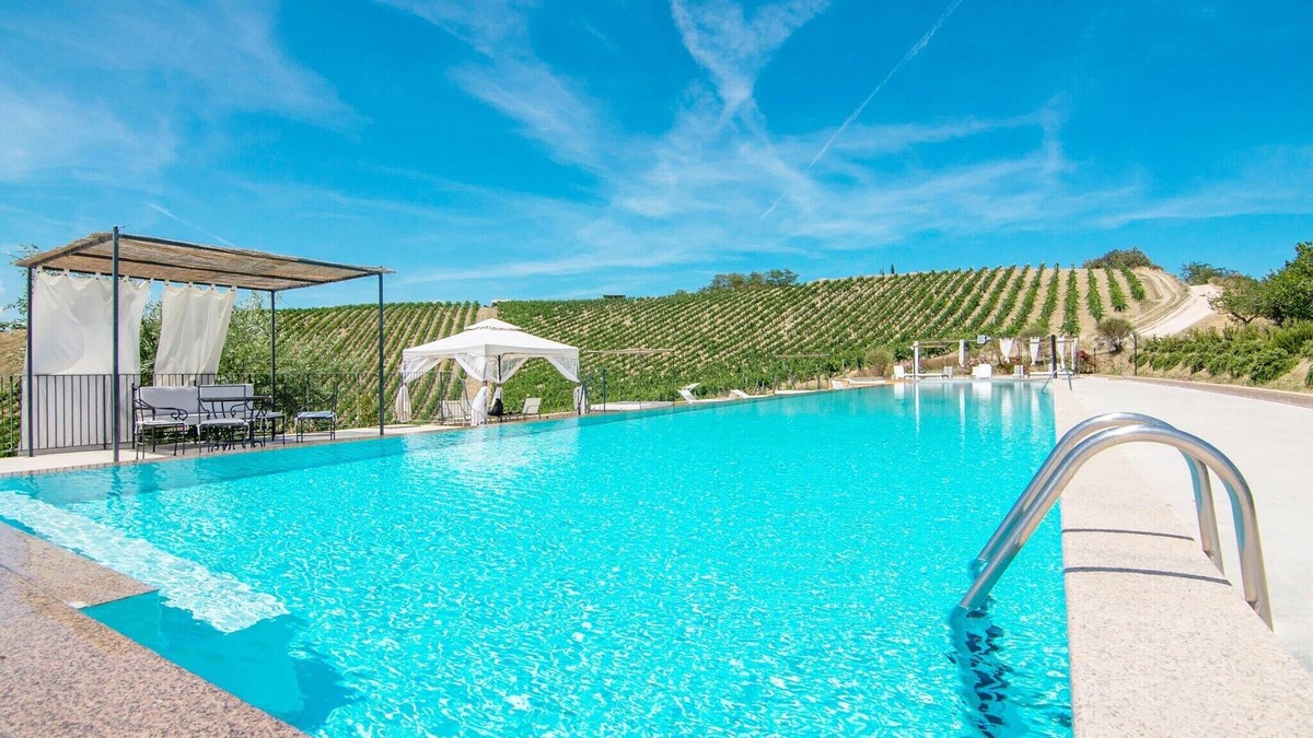 San Savino Apartment | Apartment in Ascoli Piceno near Sandy Beach