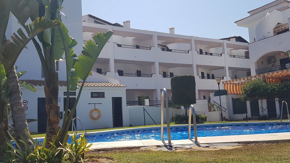 Torrequebrada Apartment | Apartment in Benalmadena Costa - Walking Distance to Beaches and Restaurants.