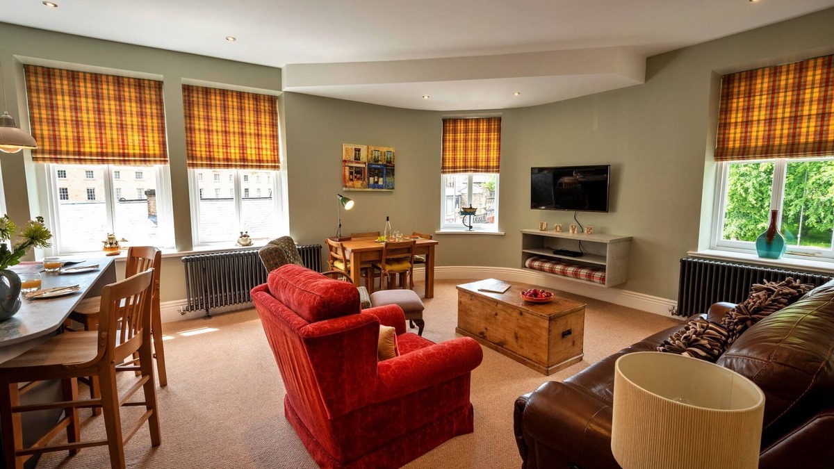 Buxton Apartment | Apartment in Buxton Old Post Office, No deposit