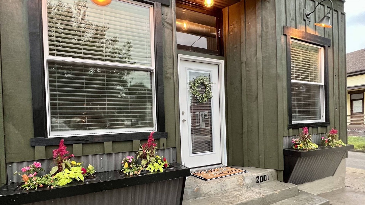 Latonia House | Apartment in Covington