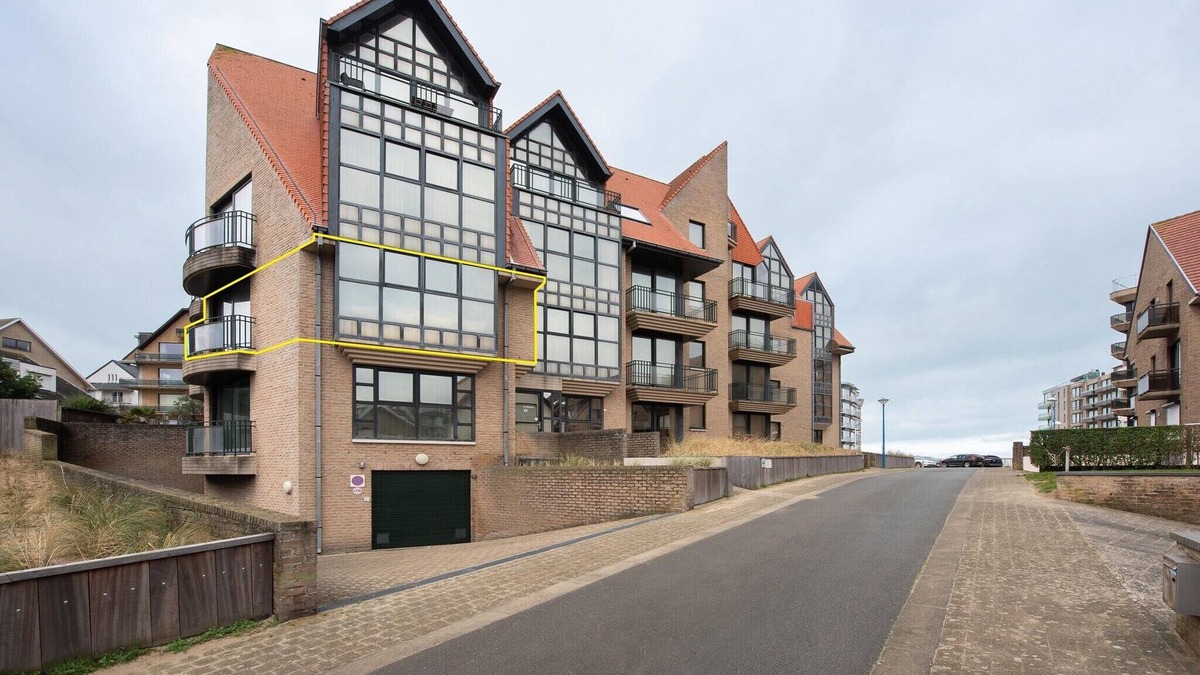 Koksijde Apartment | Apartment in De Panne near the Beach