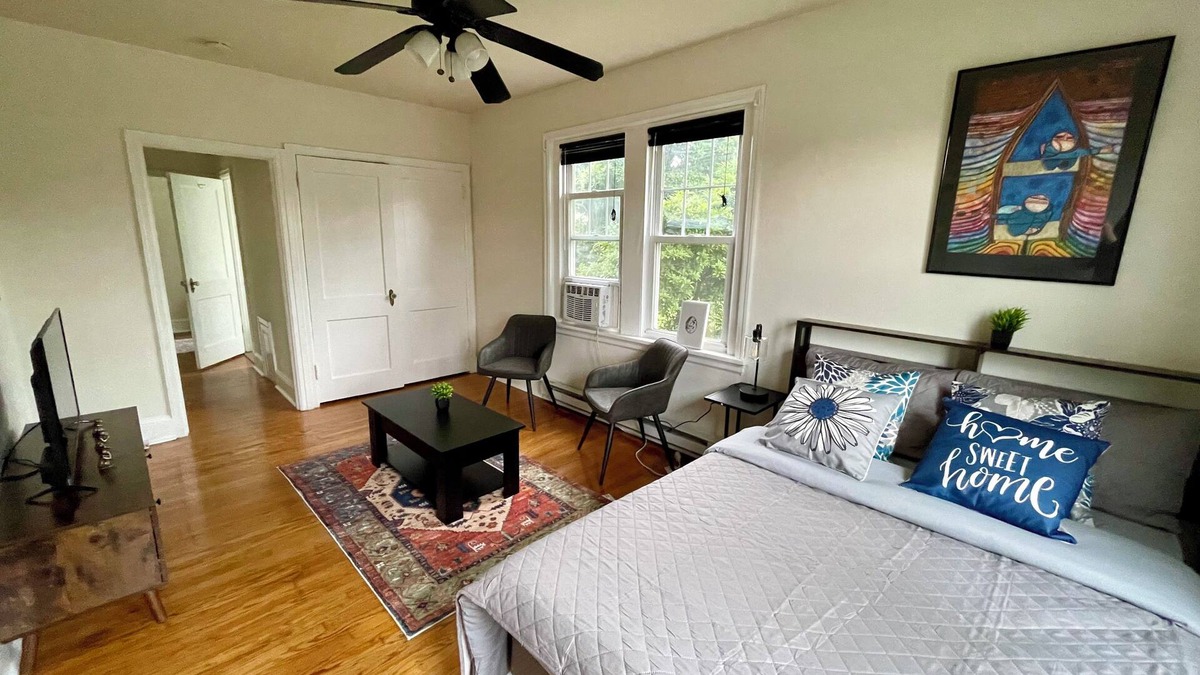 Elkins Park Apartment | Apartment in Elkins Park