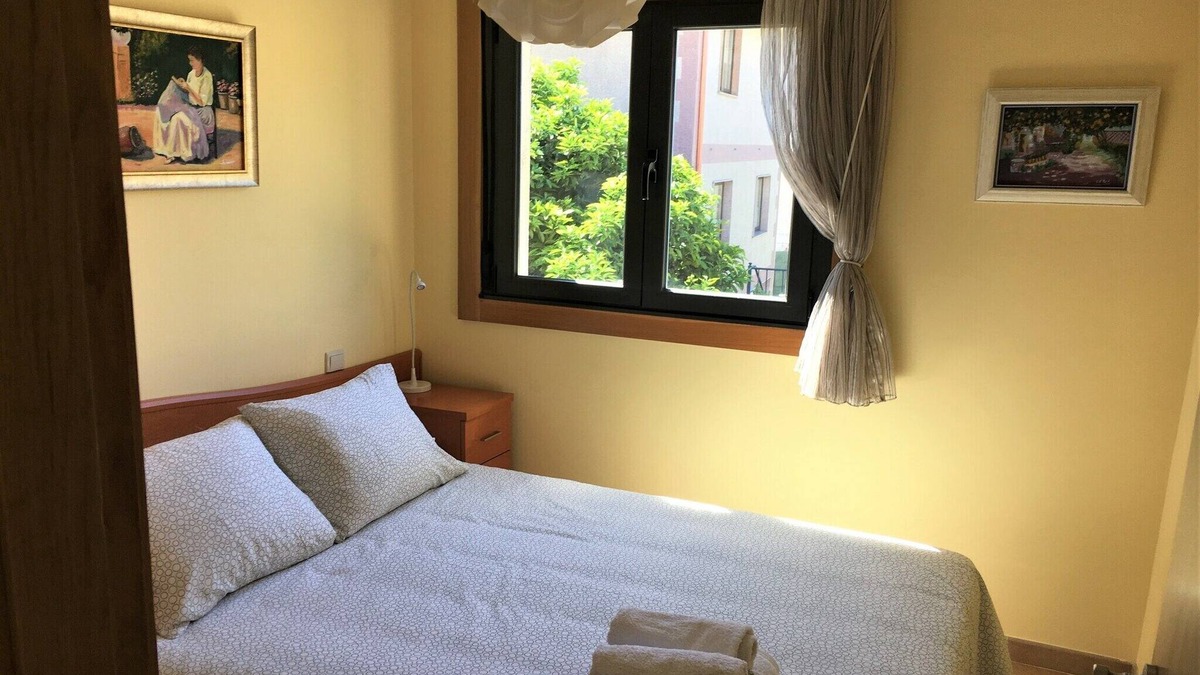 Donon Apartment | Apartment in Cangas near Playa de Barra