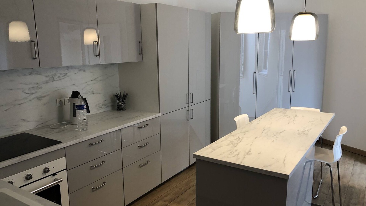Rochefort-du-Gard Apartment | Apartment in the center of Rochefort du Gard