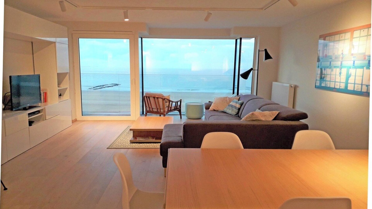 Heist Apartment | Apartment in Het Zoute with Sea Views