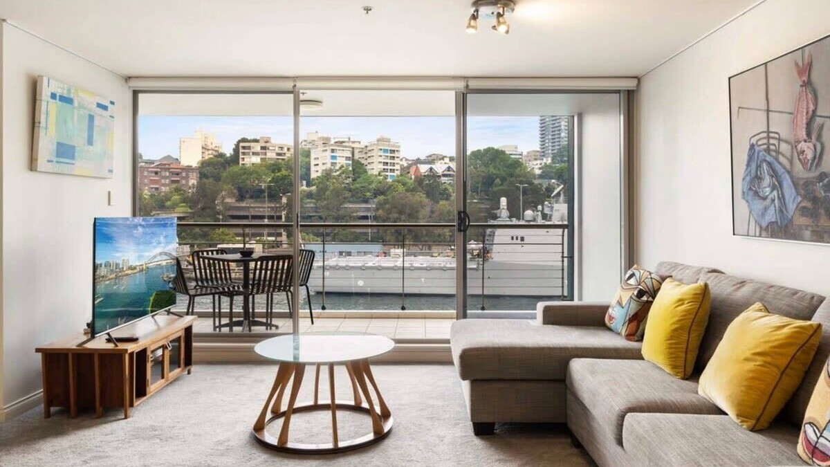 Woolloomooloo Apartment | Apartment in Iconic Fingerwharf