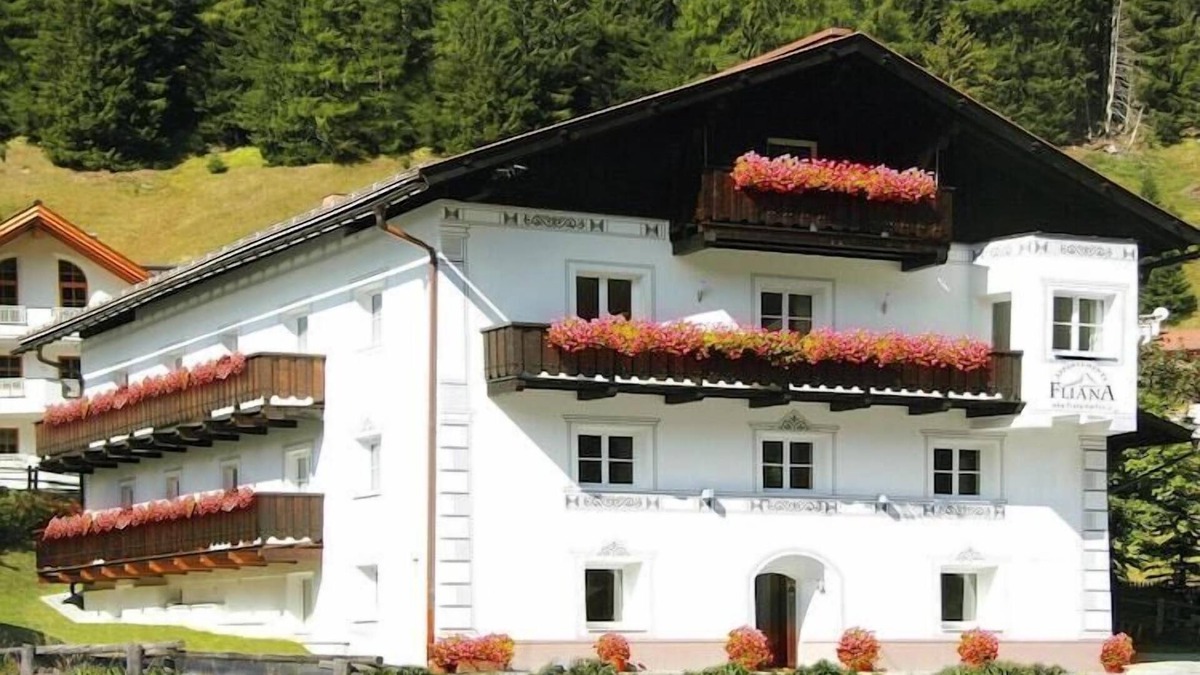 Mathon Apartment | Apartment in Ischgl overlooking the mountains