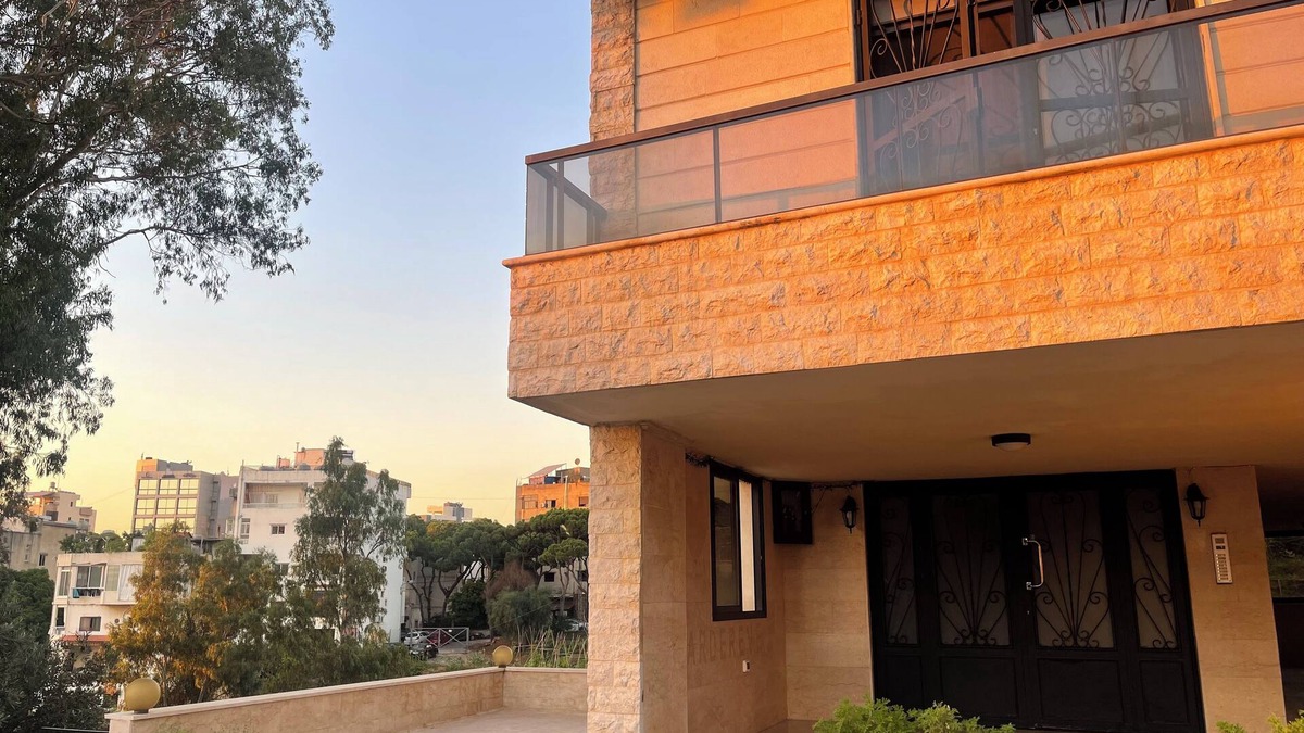 Jdeideh Apartment | Apartment in Jdeideh Beirut