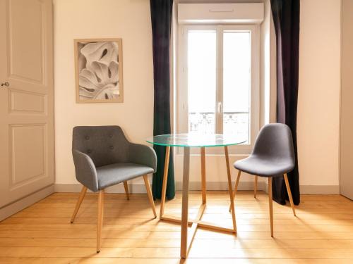 Nord - Gare House | Apartment in Le Mans with Private Sauna