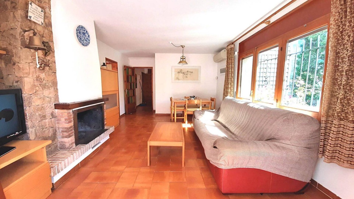 Llafranc Apartment | Apartment in Llafranc near Beach & Town