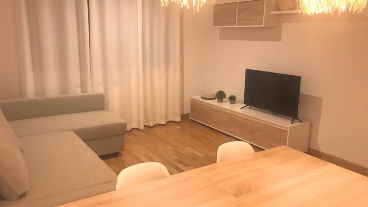 Navarrete Apartment | Apartment in Navarrete with swimming pool