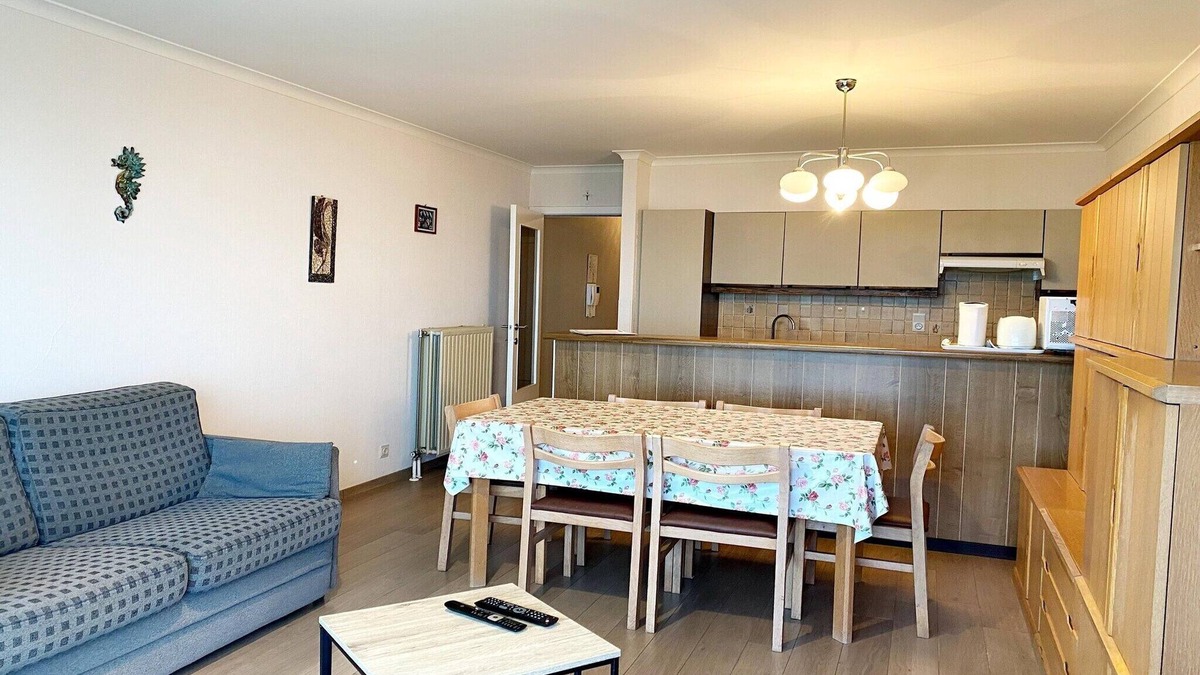 Nieuwpoort-aan-Zee Apartment | Apartment in Nieuwpoort by the Beach
