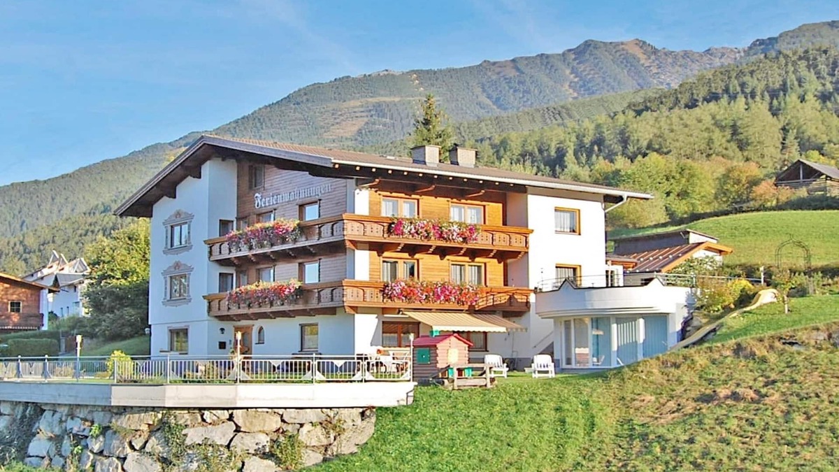 Arzl im Piztal Apartment | Apartment in Pitztal near Ski Slopes