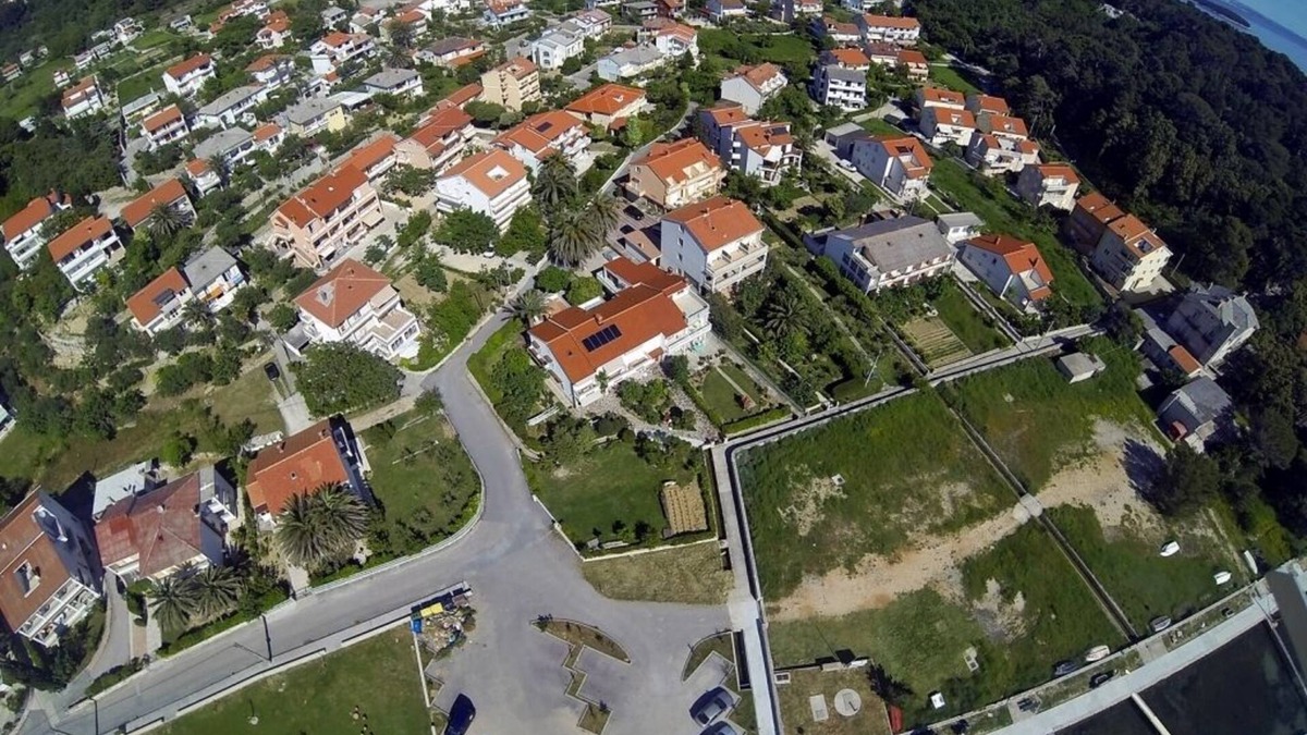 Palit Apartment | Apartment in Palit with Balcony, Air condition, WIFI, Dishwasher (820-8)