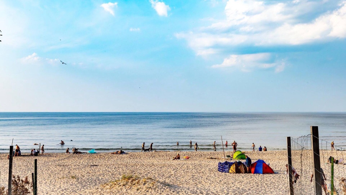 Rogowo Apartment | Apartment in Rogowo Near Beach and Lake