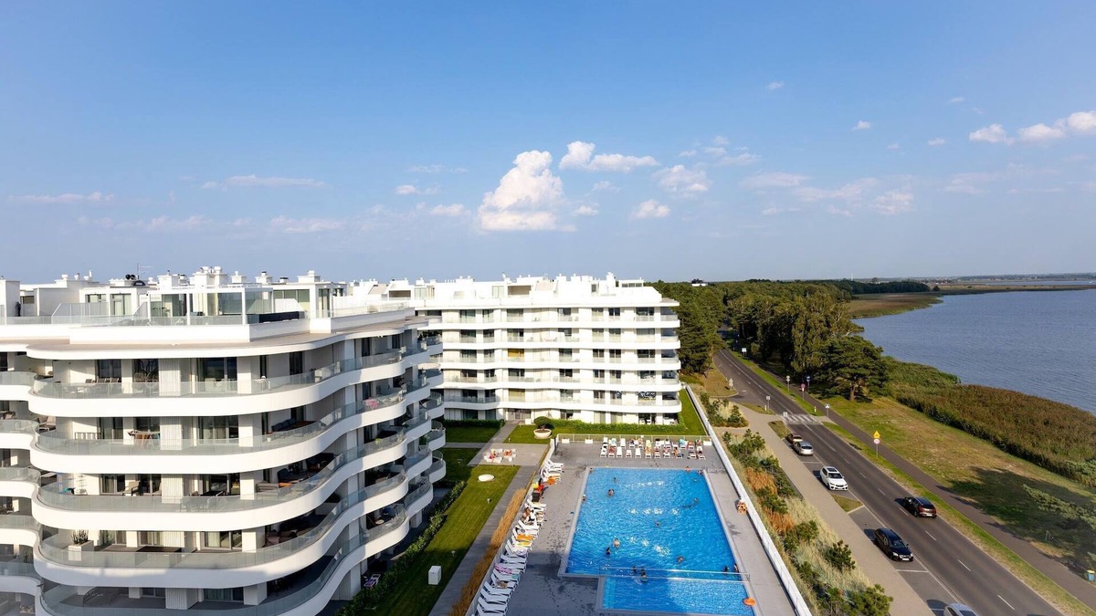 Trzebiatow Apartment | Apartment in Rogowo near Beach and Lake